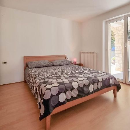 Appartamento Ena Novigrad Istria Esterno foto