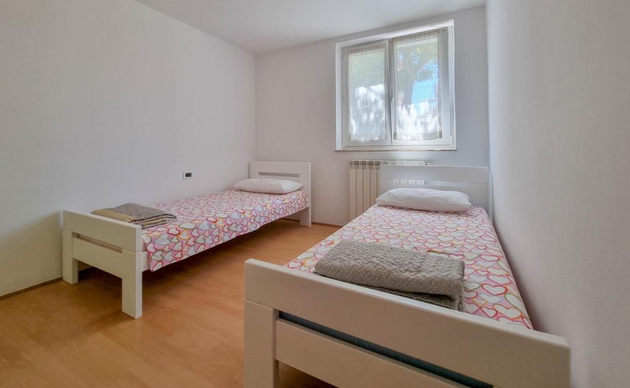 Appartamento Ena Novigrad Istria Esterno foto
