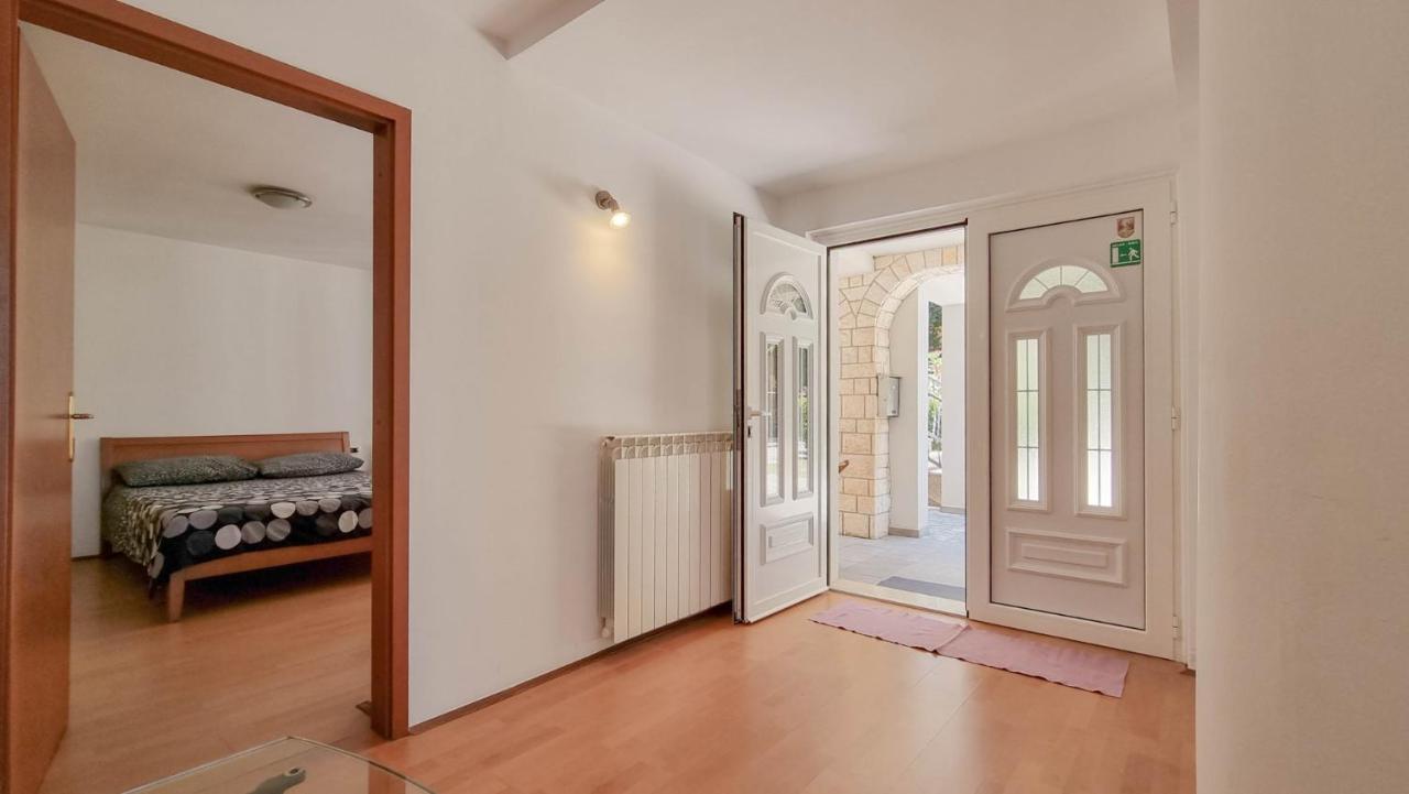 Appartamento Ena Novigrad Istria Esterno foto