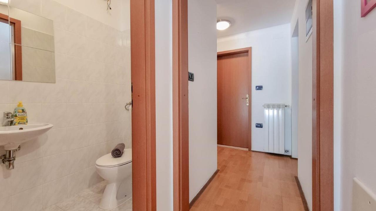 Appartamento Ena Novigrad Istria Esterno foto