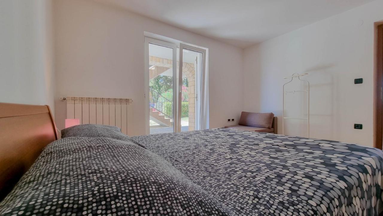 Appartamento Ena Novigrad Istria Esterno foto