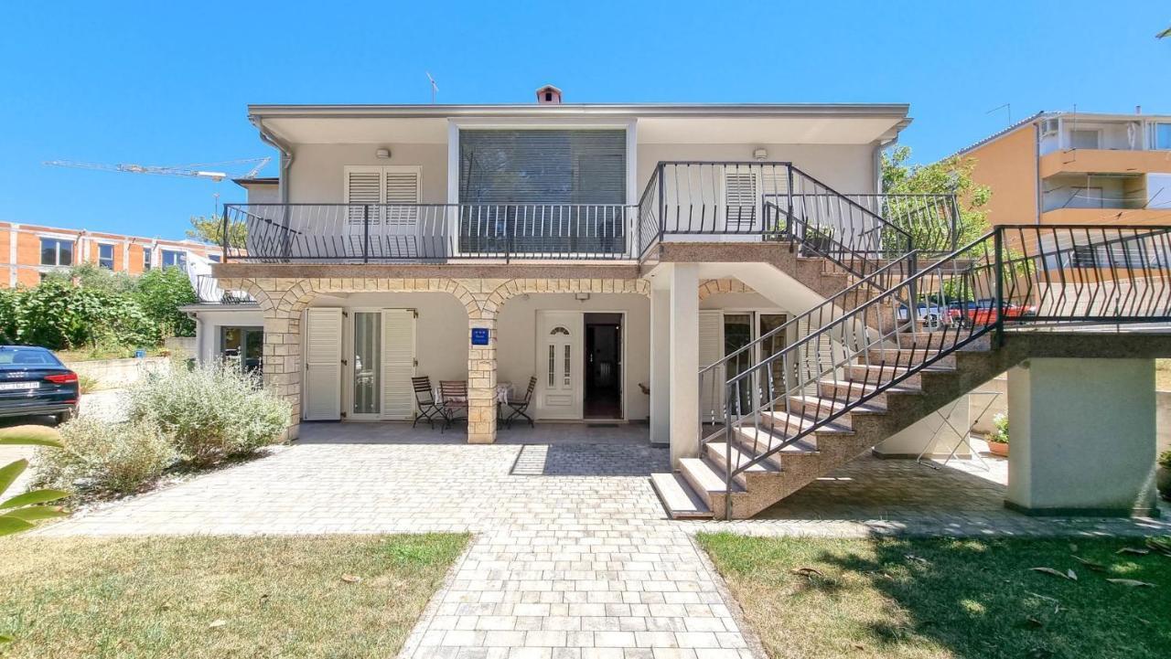 Appartamento Ena Novigrad Istria Esterno foto